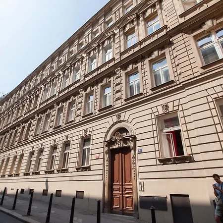 Ve Smeckach Cr 2 Bedroom Apartment