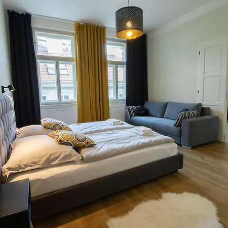 Ve Smeckach Cr 2 Bedroom