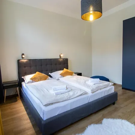 Ve Smeckach Cr 2 Bedroom